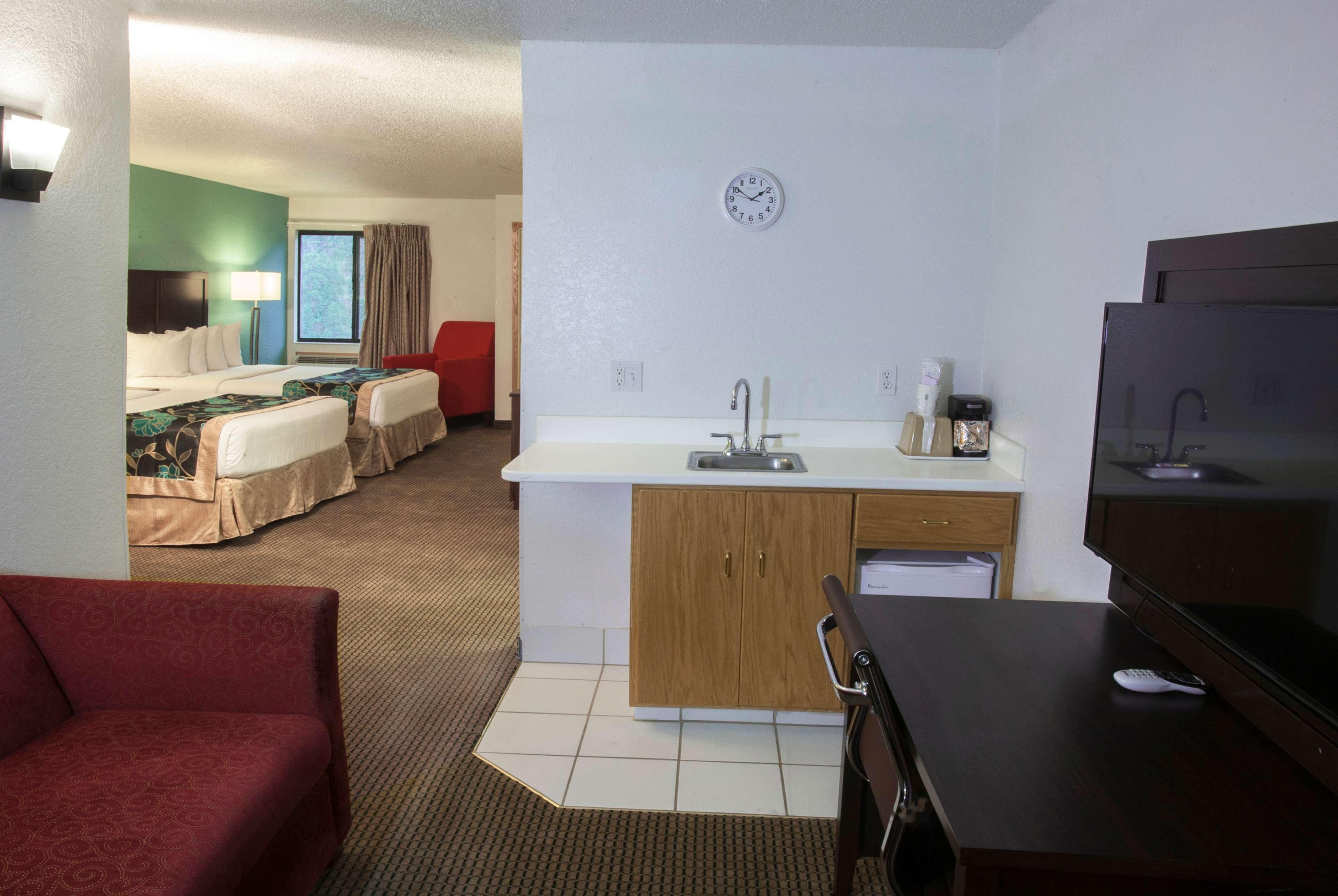 Baymont By Wyndham Keystone Near Mt. Rushmore Extérieur photo
