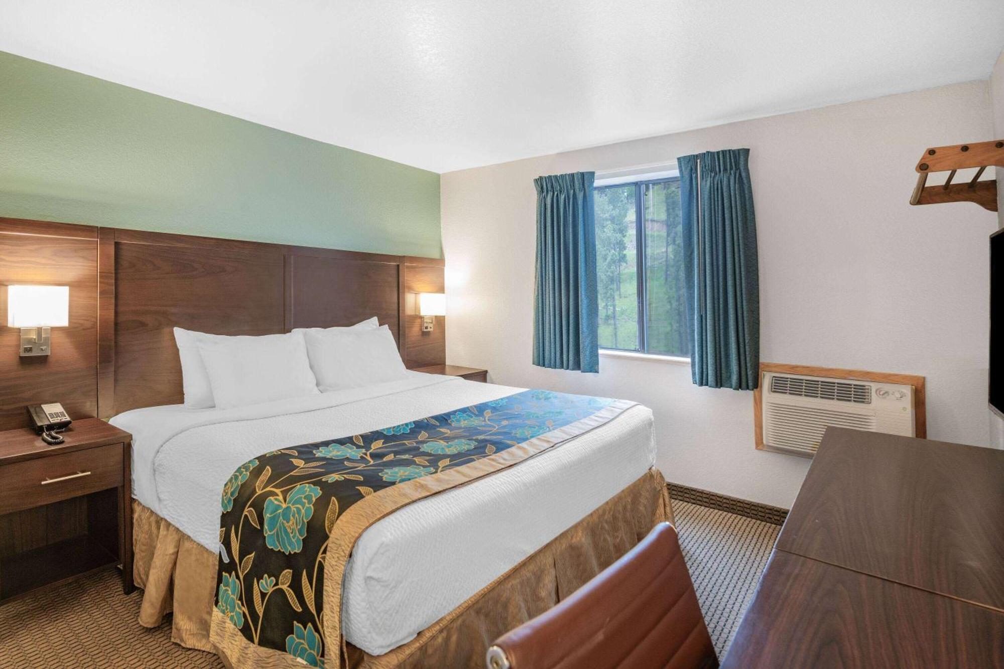 Baymont By Wyndham Keystone Near Mt. Rushmore Extérieur photo