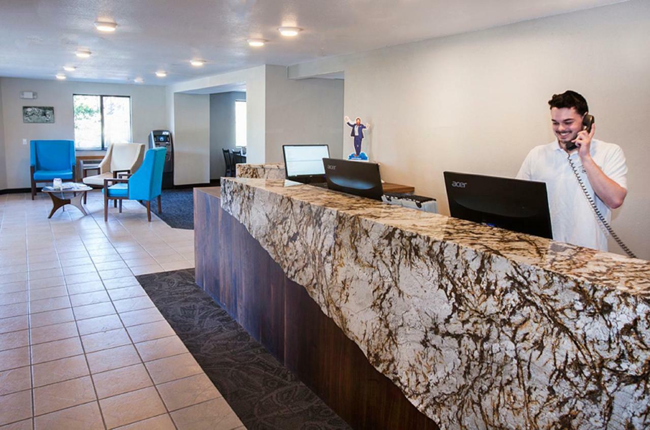 Baymont By Wyndham Keystone Near Mt. Rushmore Extérieur photo